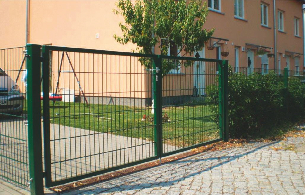 Drehflügeltore Bild1 Drehflügeltore Bild1